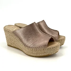 Vidorreta Espadrilles | The Center Seam Espadrille Slide Sandal in