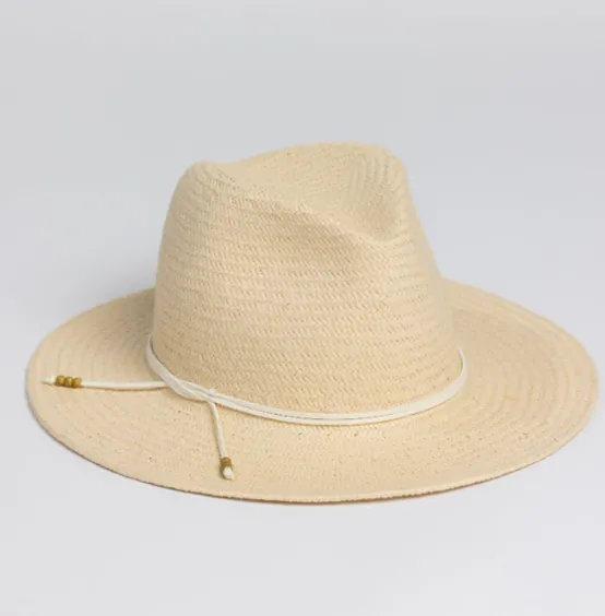 Hat Attack Accessories | The Classic Travel Packable Hat in Natural White