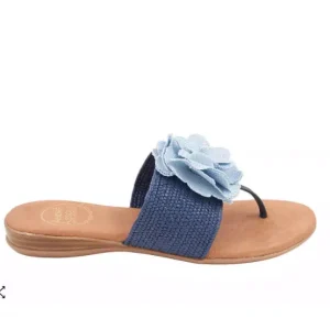 Andre Assous Sandals | The Raffia Elastic Thong Sandal w Flower in