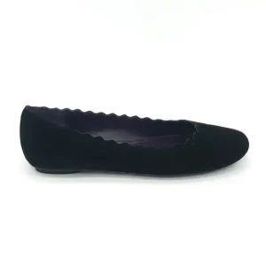 Vaneli Flats | The Scallop Ballet in Suede