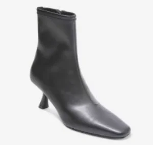 Vaneli Boots & Booties | The Stretch Leather Ankle Bootie in